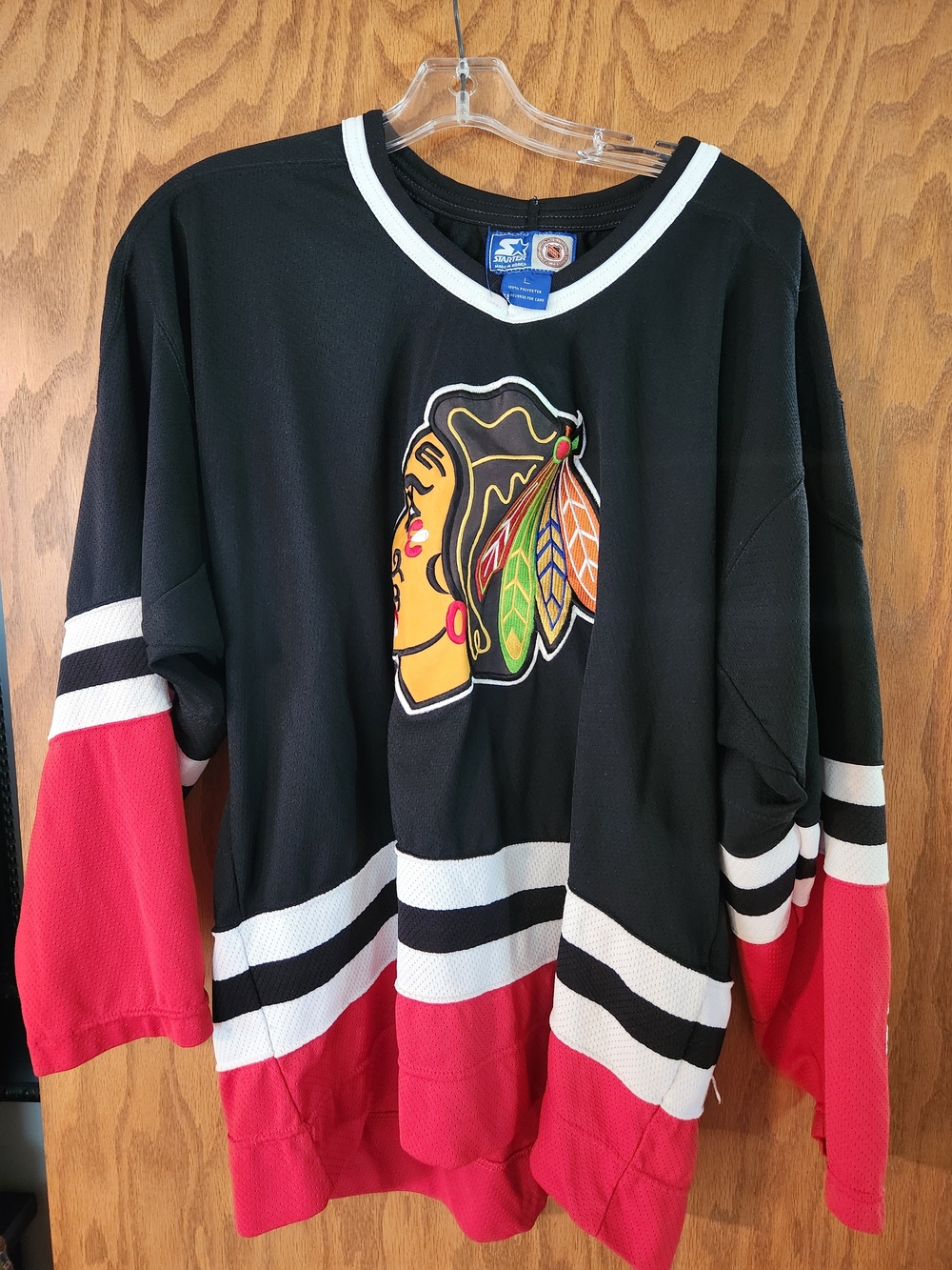 Chicago Blackhawks Vintage Style Hockey Jersey - Black with Red & White